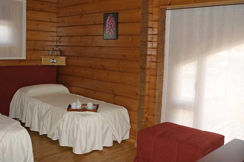 Sant Esteve De Palautordera Hotel Somlom - Eco Friendly Montseny מראה חיצוני תמונה