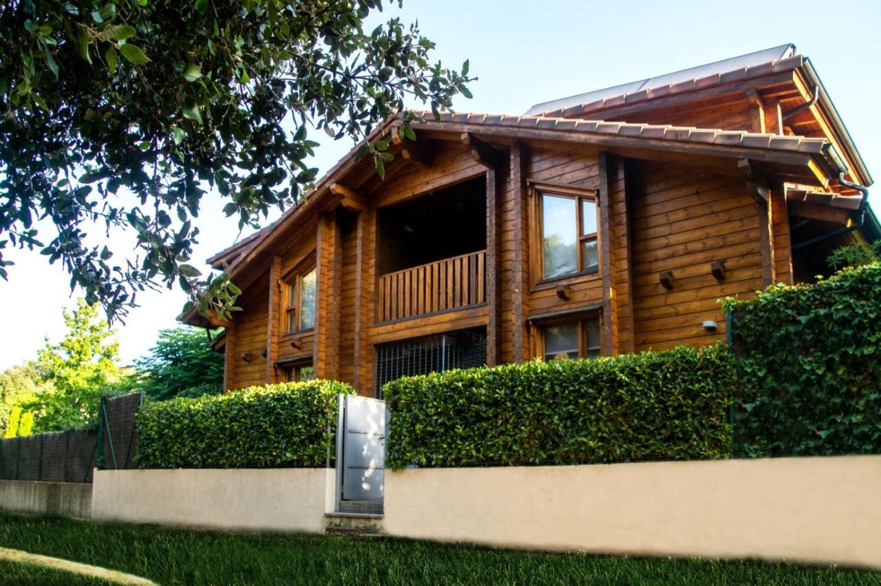 Sant Esteve De Palautordera Hotel Somlom - Eco Friendly Montseny מראה חיצוני תמונה
