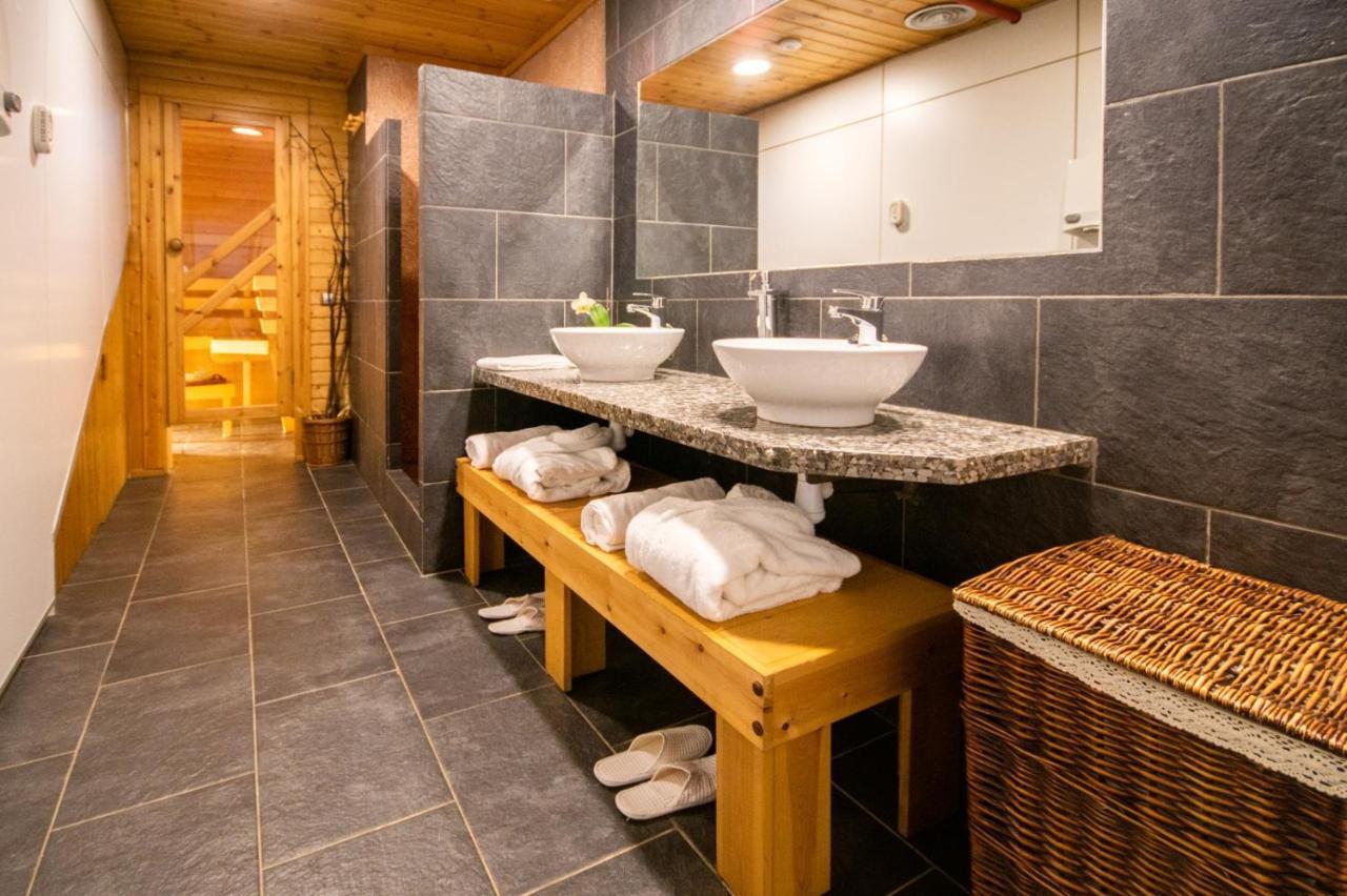 Sant Esteve De Palautordera Hotel Somlom - Eco Friendly Montseny מראה חיצוני תמונה