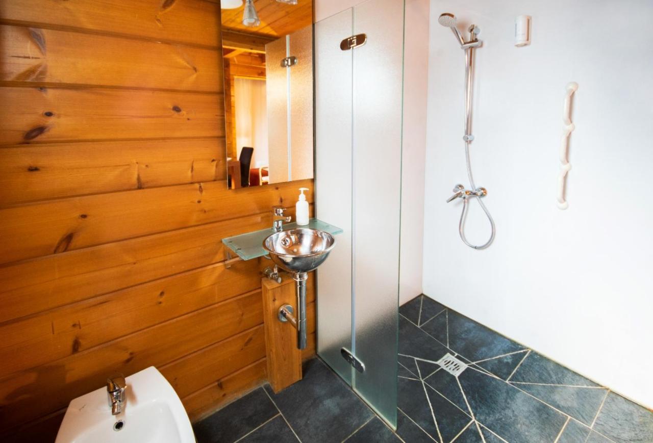 Sant Esteve De Palautordera Hotel Somlom - Eco Friendly Montseny מראה חיצוני תמונה